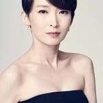 แคทเธอรีน ชาว (Catherine Chau)