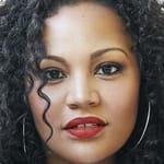 ดาน่า กูร์ริเออร์ (Dana Gourrier)