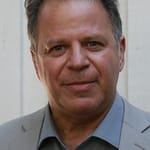 แดนตัน สโตน (Danton Stone)