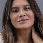 ดีร่า เปส (Dira Paes)