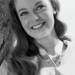 เอลิซาเบธ ฮาร์ตแมน (Elizabeth Hartman)