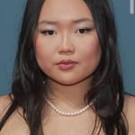 เอลล่า เจย์ บาสโก (Ella Jay Basco)