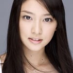 เอมิ ทาเคอิ (Emi Takei)