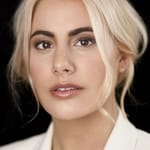 เอมิลี่ เดอ มาร์เกอริติ (Emily De Margheriti)