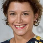 เอ็มม่า เดอ โกเนส (Emma de Caunes)