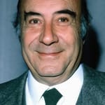 เอนโซ คานนาเวล (Enzo Cannavale)