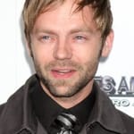 เอสเตบัน พาวเวลล์ (Esteban Powell)