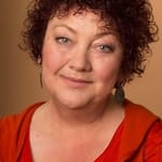 เจอรัลดีน โบรฟี่ (Geraldine Brophy)