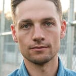 เกร็กกอรี่ สมิธ (Gregory Smith)