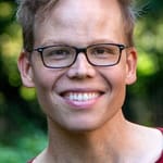 เจฟฟ์ ฮิลเลอร์ (Jeff Hiller)