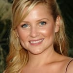 เจสสิก้า แคปชอว์ (Jessica Capshaw)