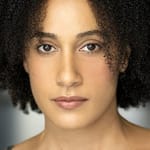 จูเลี่ยนน์ ไอรอนส์ (Julienne Irons)