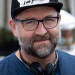 เคนนี่ โบมอนต์ (Kenny Beaumont)