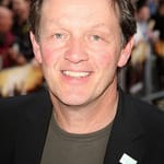 เควิน วาเทลี่ (Kevin Whately)