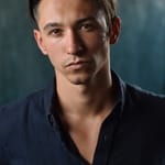 หลุยส์ แชปแมน (Louie Chapman)