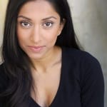 เลิฟลี่ แครอลล์ (Lovlee Carroll)