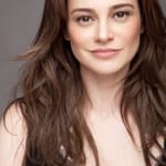 ลูซี่ ลอเรียร์ (Lucie Laurier)