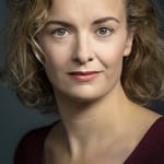 ลูซี่ รัสเซล (Lucy Russell)