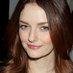 ลิเดีย เฮิร์สต์ (Lydia Hearst)