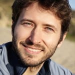 แม็คลีโอด แอนดรูว์ส (MacLeod Andrews)