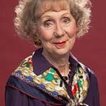 มาร์เซีย วาร์เรน (Marcia Warren)