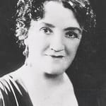 มารี โอลต์ (Marie Ault)