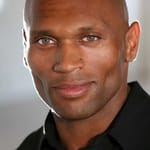 มาร์ค ไรโน สมิธ (Mark Rhino Smith)