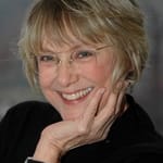 แมรี่ เบธ เฮิร์ท (Mary Beth Hurt)