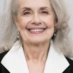 แมรี่ เบธ พีล (Mary Beth Peil)