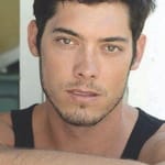 แมตต์ วิลเลียม โนลส์ (Matt William Knowles)