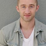 แมทธิว เดนนิส ลูอิส (Matthew Dennis Lewis)