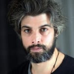 มิชา เลสคอต (Micha Lescot)