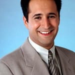 มิทเชล ไวท์ฟิลด์ (Mitchell Whitfield)