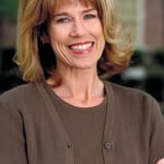 มอลลี่ ชีค (Molly Cheek)