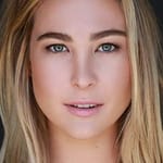 มอลลี่ แม็คควีน (Molly McQueen)