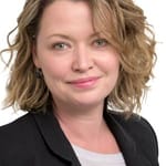 นานา โคเบิร์น (Nana Coburn)