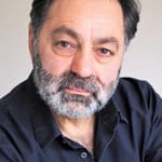 นาสเซอร์ เมมาร์เซีย (Nasser Memarzia)