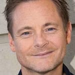 อุ้งเท้า เฮนริกเซ่น (Paw Henriksen)