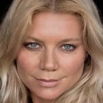 พีต้า วิลสัน (Peta Wilson)