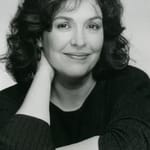 พอลลี่ อดัมส์ (Polly Adams)