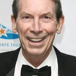 ริชาร์ด อีสตัน (Richard Easton)