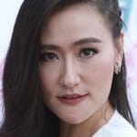 รุ่งรวี บริจินดากุล (Rungrawee Barijindakul)