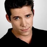 ฌอน แม็กไกวร์ (Sean Maguire)