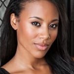 สเตฟานี ชาร์ลส์ (Stephanie Charles)