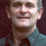 สจ๊วร์ต เดเวนี (Stuart Devenie)