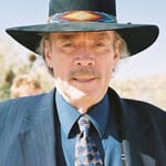 เท็ด มาร์คแลนด์ (Ted Markland)