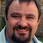 วิกเตอร์ แม็คไกวร์ (Victor McGuire)