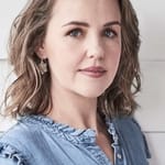 วิคตอเรีย ไทน์ (Victoria Thaine)