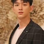 เหวิน อี้ฟาน (Wen Yifan)