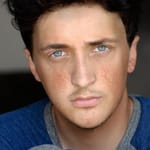 เวส โรบินสัน (Wes Robinson)